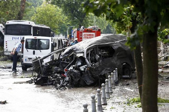 Son Dakika... İstanbul Beyazıt'ta patlama ( İstanbul Vezneciler Patlama, Ölü-Yaralı Sayısı )