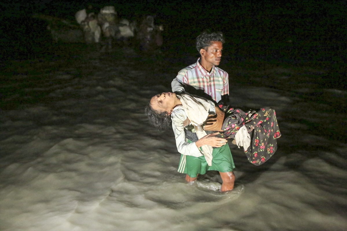 AB, Arakan'da etnik temizlik yapıldığını kabul etti