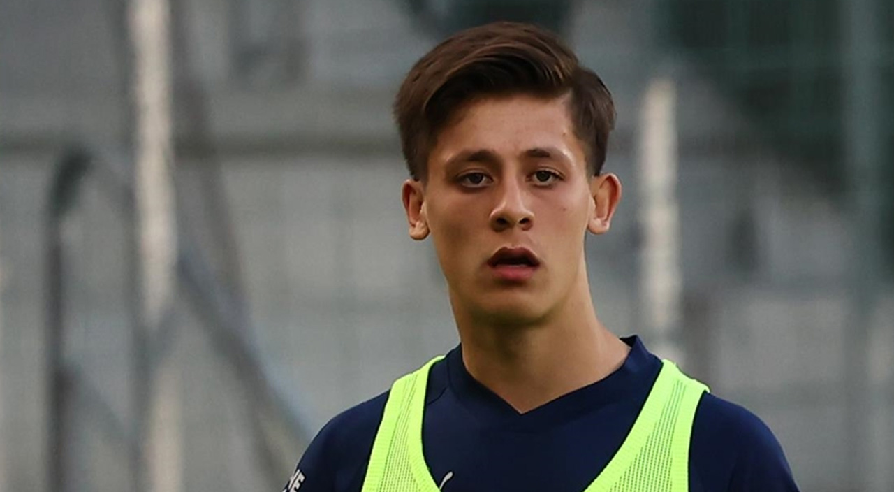 Fenerbahçe haberleri: Arda Güler neden az süre alıyor? Rıdvan Dilmen canlı yayında açıkladı