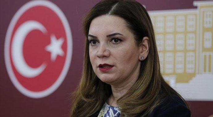 Avrupa'daki Türk çocukları için 'asimilasyon' uyarısı