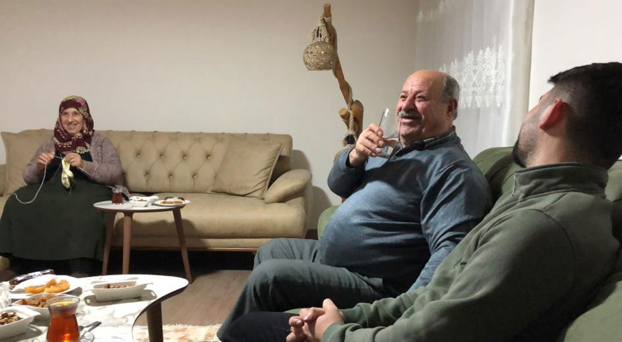 Doktorun tek bir sözü ile çayı ve sigarayı bıraktı