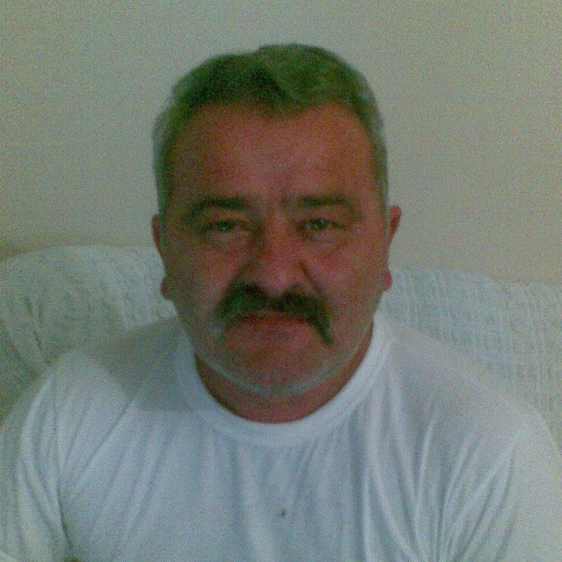 Ava çıkan avcı kalp krizinden öldü