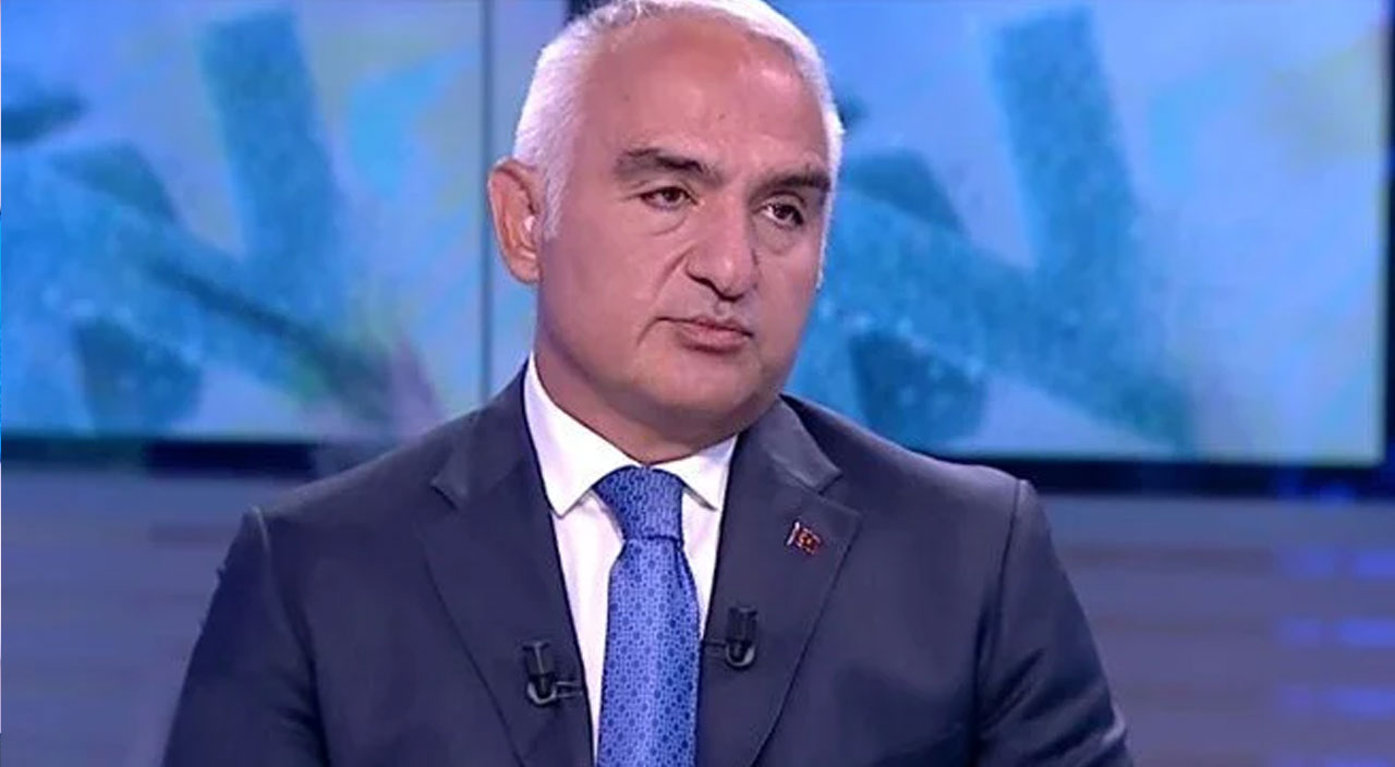 Bakan Ersoy'dan restorasyon açıklaması: Hortum çıksa kuleyi götürürdü