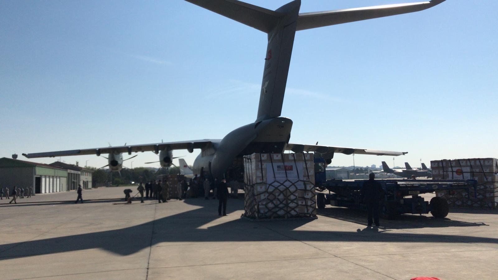 Türkiye'den ABD’ye tıbbi malzeme yardımı