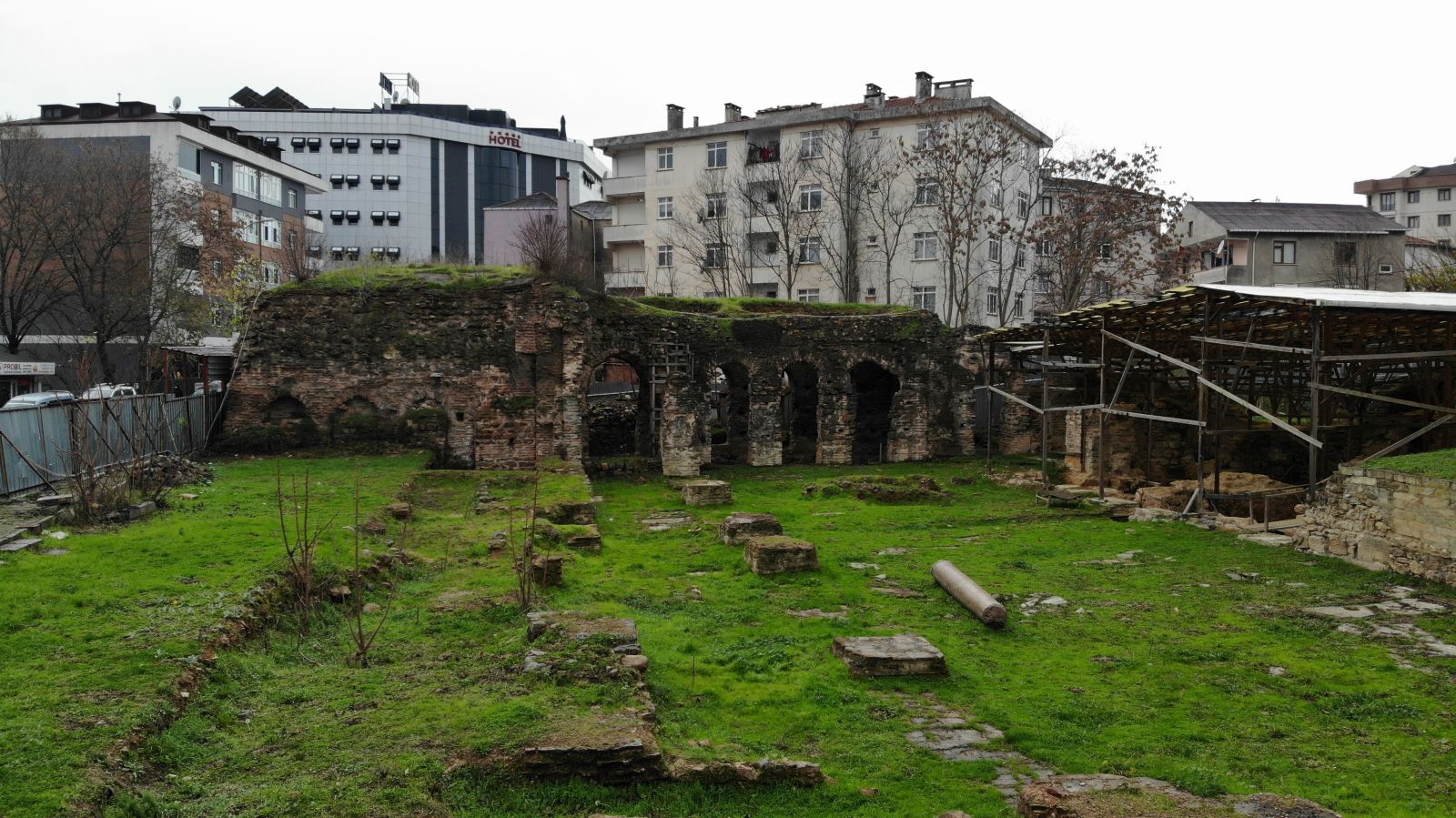 1400 yıllık saray gün yüzüne çıkıyor