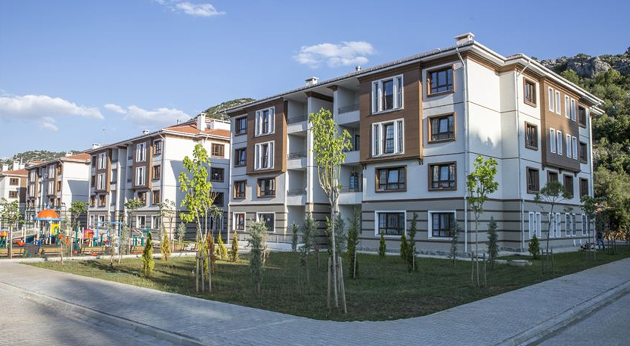 25 soruda sosyal konut projesi: Başvuru belgeleri, konut devri, konut tipi seçimi... İşte merak edilenler