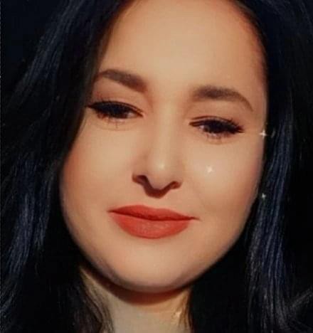 Adana'da anne cinayeti! Sokak ortasında silahla öldürdü