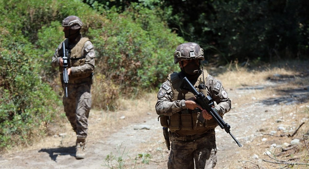 PÖH yangın riskine karşı ormanları koruyor