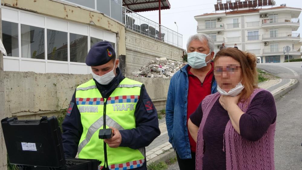 Park halindeki araca çarptı, 