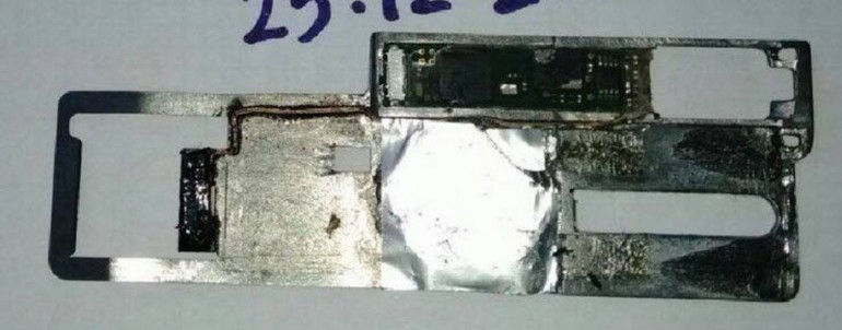 ATM'den para çekerken aman dikkat! ATM'den para çekerken aman dikkat!