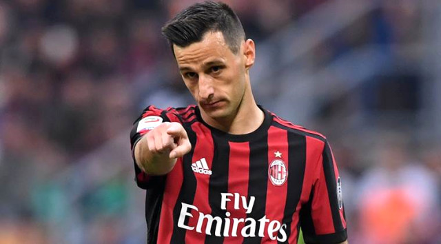 Kalinic, 'maçta oynamak istemedi' tepkilerine fotoğraf paylaşarak cevap verdi