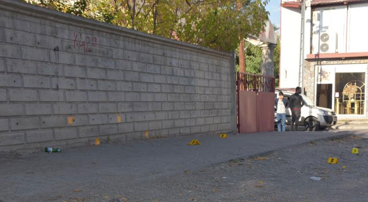 Sokak ortasında silahlı saldırı: 6 yaşındaki çocuk yaralandı!