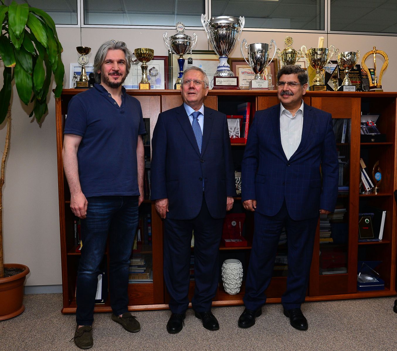 Aziz Yıldırım, gazetemizi ziyaret etti