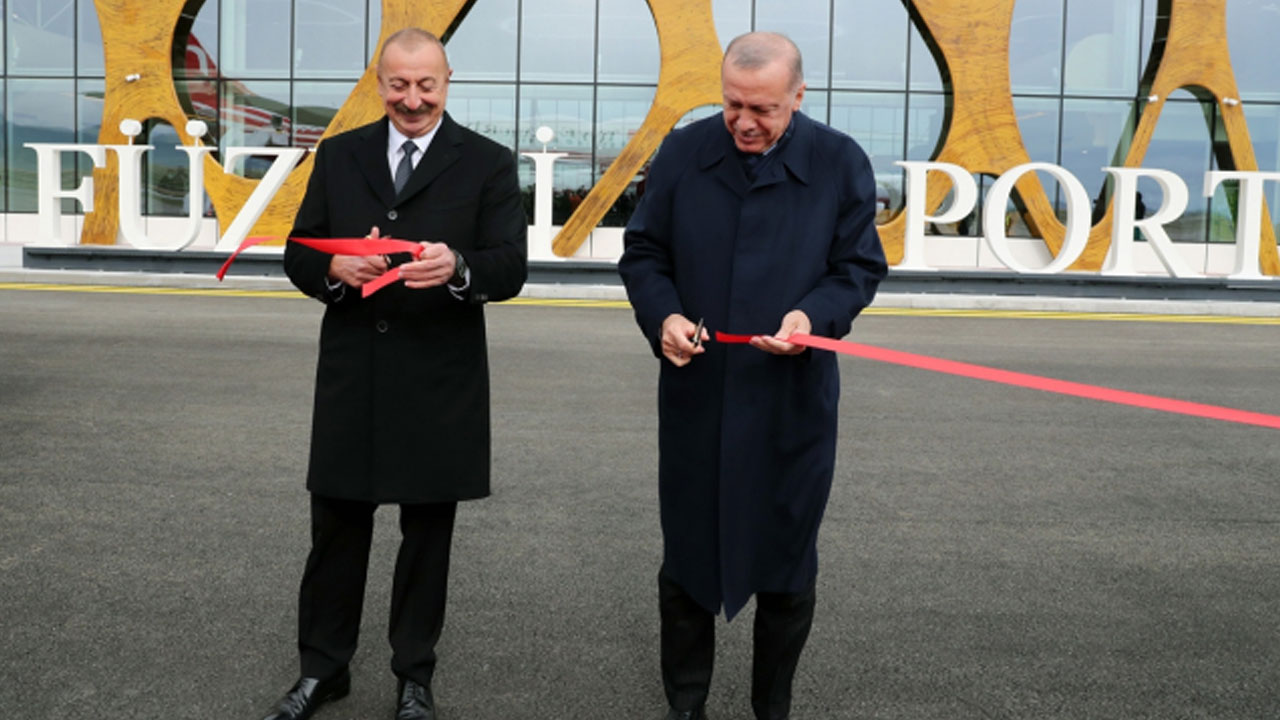 Karabağ'ın dünyaya  açılan kapısı Fuzuli havalimanı hizmete açıldı: Azerbaycan'da tarihi gün