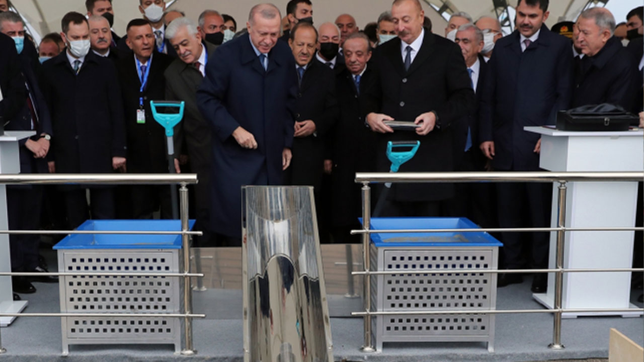 Karabağ'ın dünyaya  açılan kapısı Fuzuli havalimanı hizmete açıldı: Azerbaycan'da tarihi gün