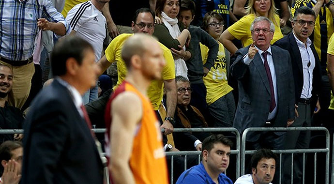 Aziz Yıldırım'dan Ergin Ataman'a tepki!
