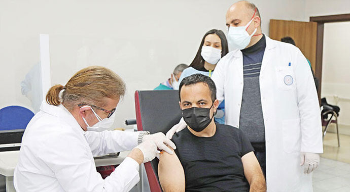 Yerli aşıda umut veren sonuç: Yüzde 100 antikor oluştu