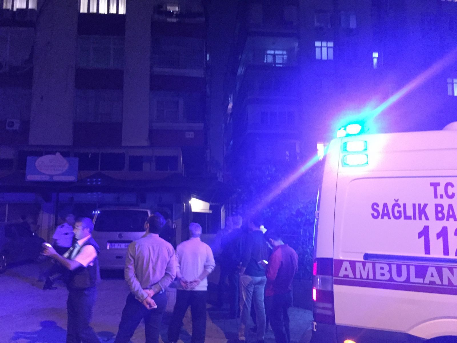 Son Dakika... Adana'da bir evde 6 kişi ölü bulundu