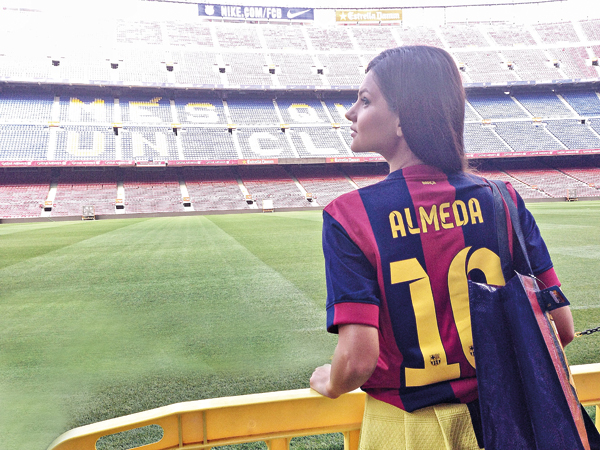Dünya Güzeli Almeda Abazi: Cimbom taraftarı Barça hayranıyım