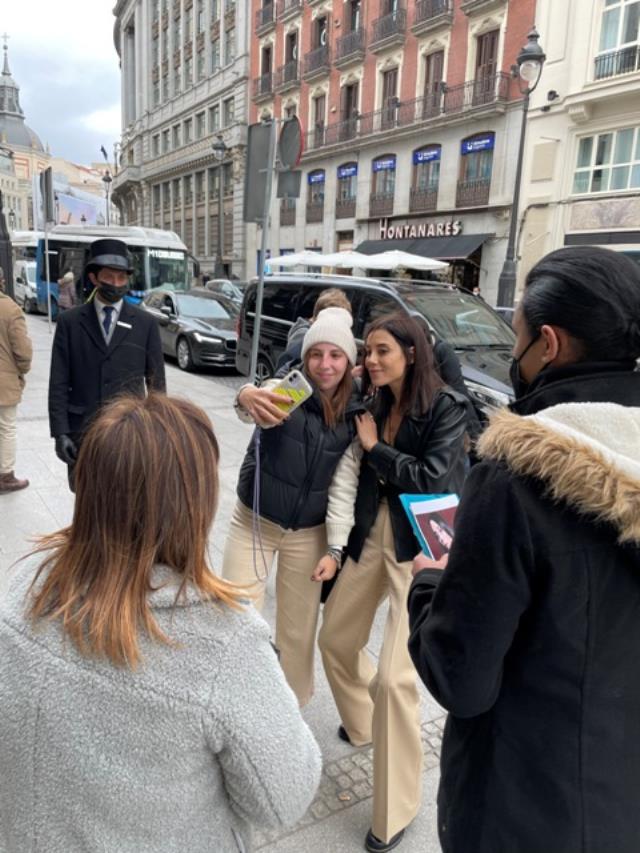 İspanya’da Cansu Dere rüzgarı! Aldığı kararla hayranları çılgına döndü