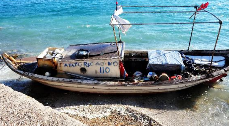 Bodrum'da fırtına tekneleri batırdı