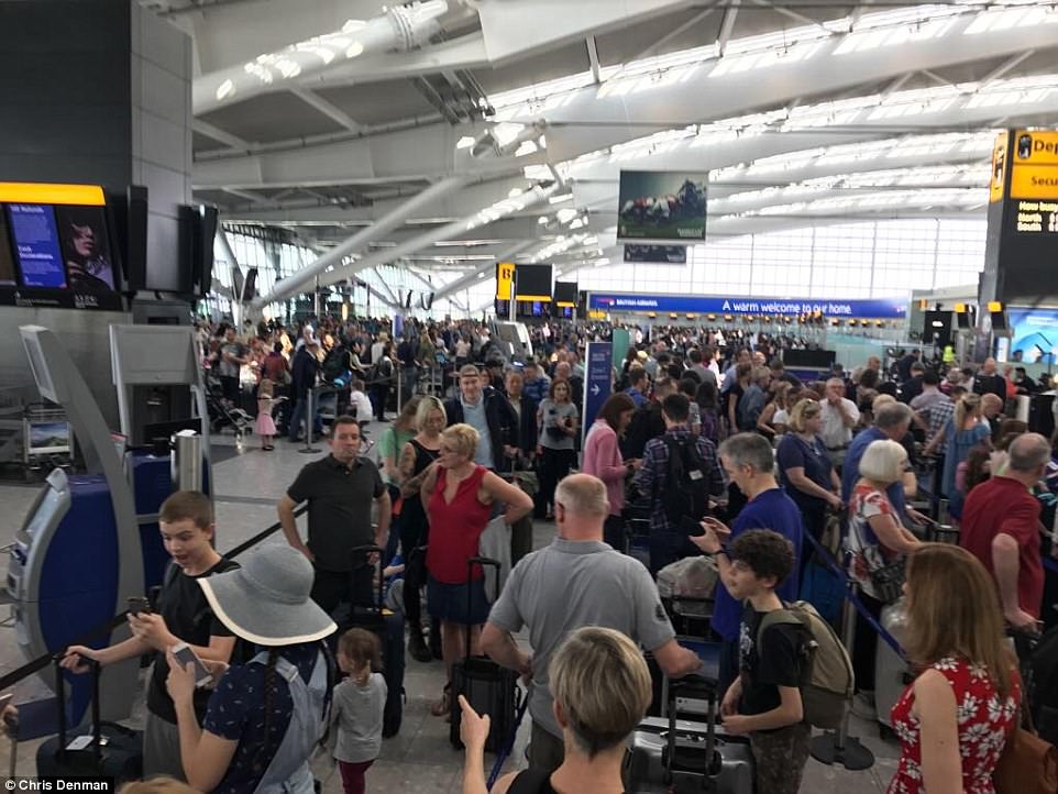 Tüm uçuşları British Airways'te iptal etti