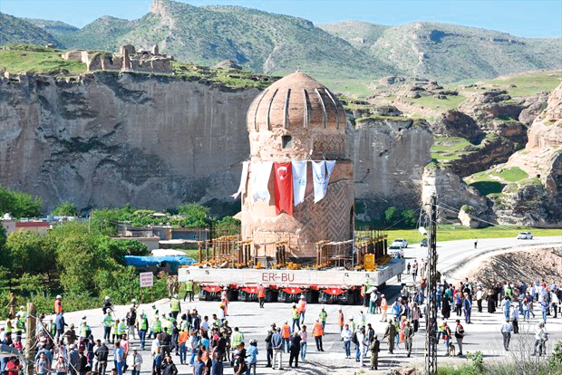 Bakanlık düğmeye bastı, 8 anıt daha yürüyecek