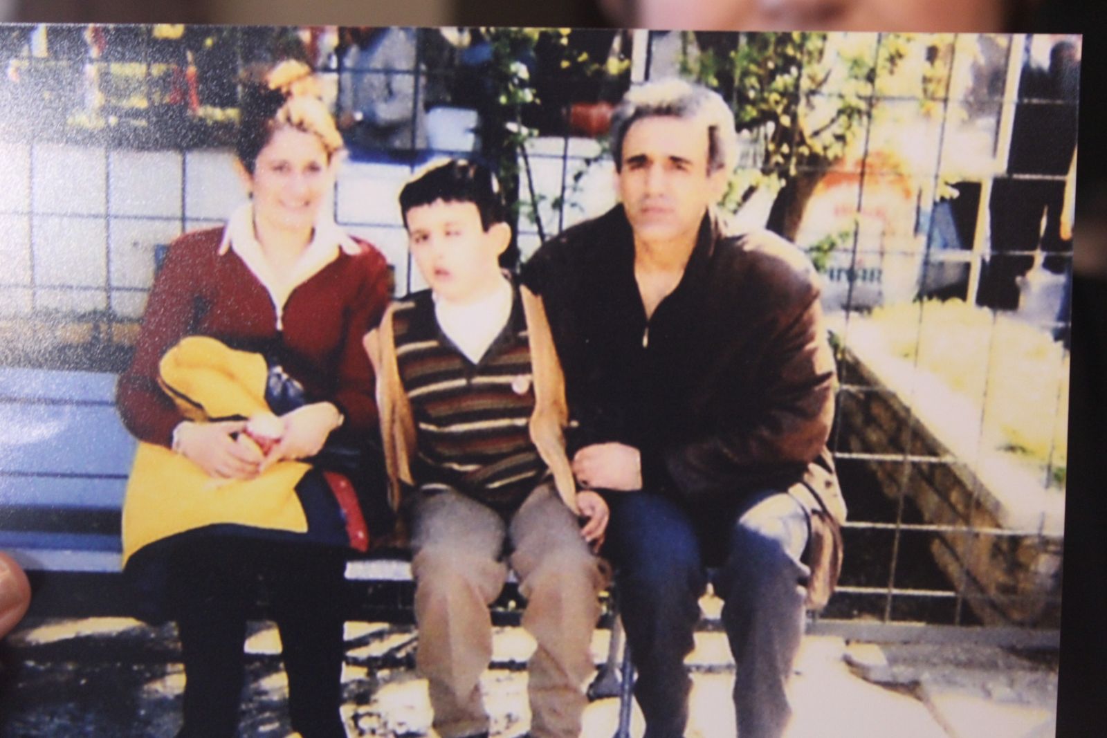 Boşanabilmek için eşini arıyor