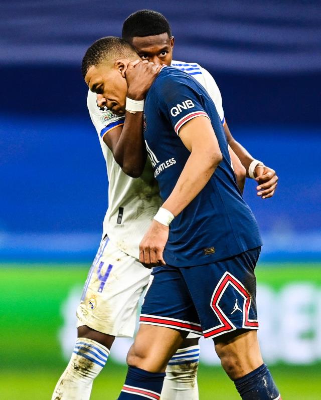 Benzema attı Real Marid turu geçti! Şampiyonlar Ligi'nde Paris Saint-Germain'i yok oldu