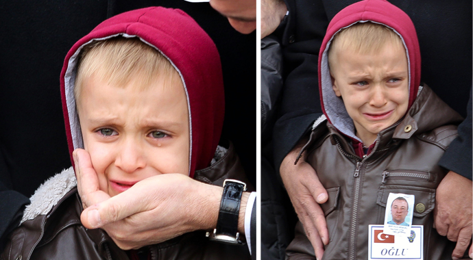Şehit Haydar Çetin’in 6 yaşındaki oğlu tören boyunca gözyaşı döktü