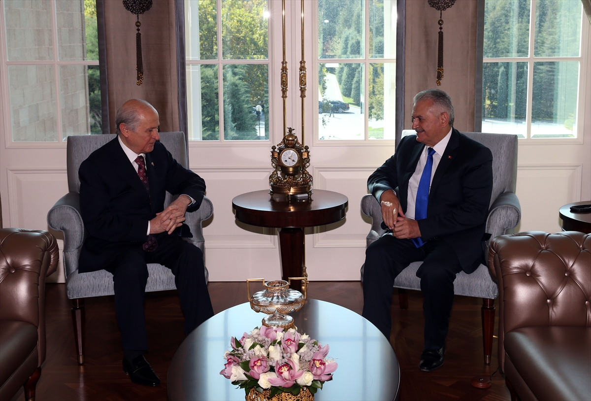 Başbakan ile Bahçeli görüşmesi sona erdi