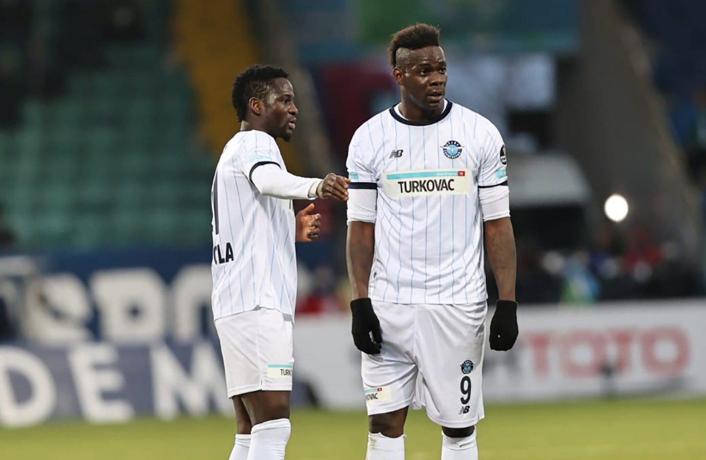 Bakan Fahrettin Koca'dan futbol kulüplerine TURKOVAC teşekkürü