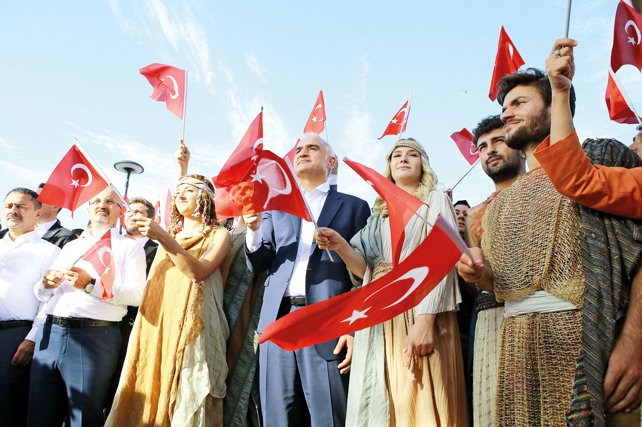 Sanat tarihle buluştu