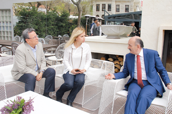 Müezzinoğlu: Sağlıkta tüketici değil üretici ülke olacağız