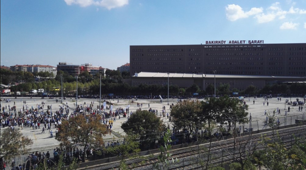 HDP'nin Bakırköy mitingine ilgi az oldu