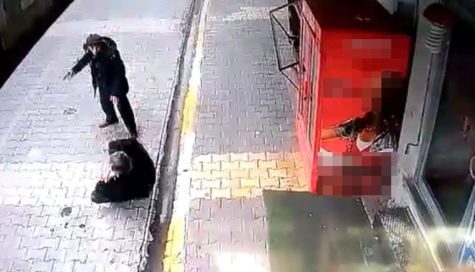 Engelli adam sokak ortasında infaz edildi