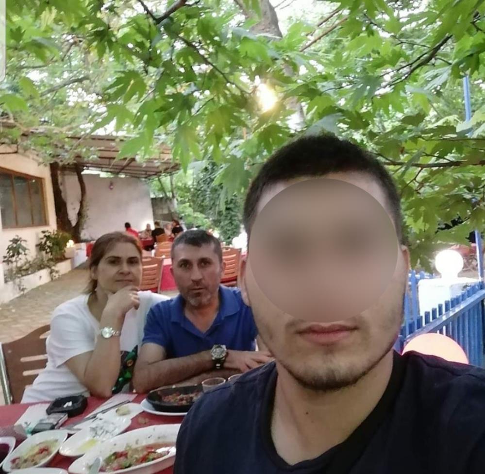 20 yaşında suç makinesi! Anne ve babasını vahşice öldürdü