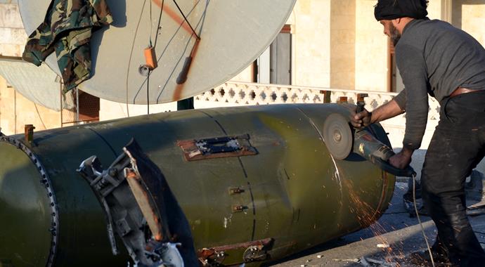 Muhalifler Rusya'nın balistik füzelerini imha ediyor Muhalifler Rusya'nın balistik füzelerini imha ediyor