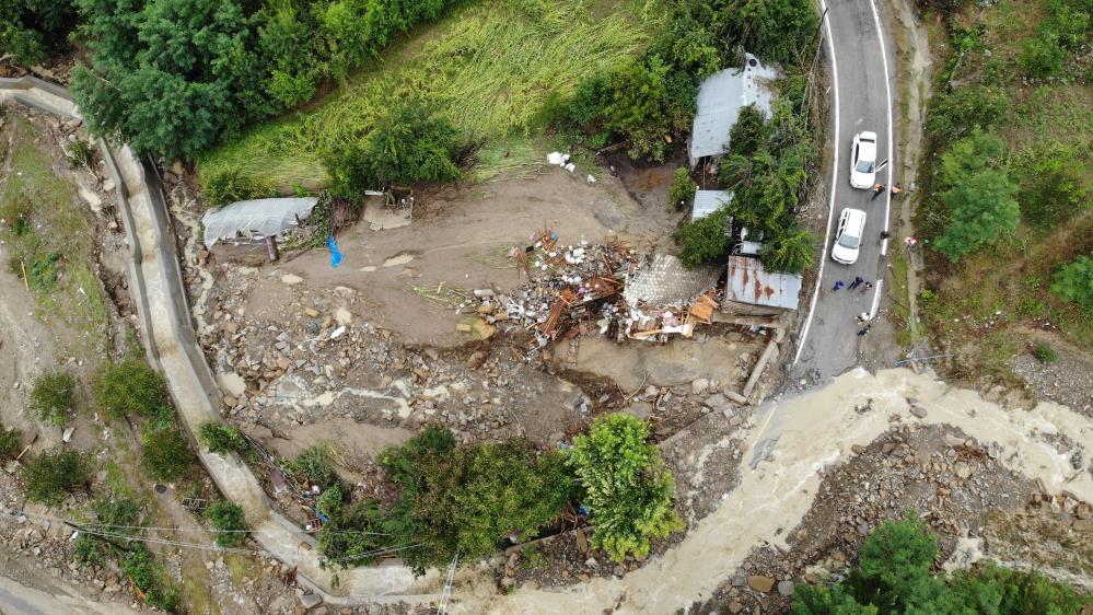 Karadeniz sele teslim!