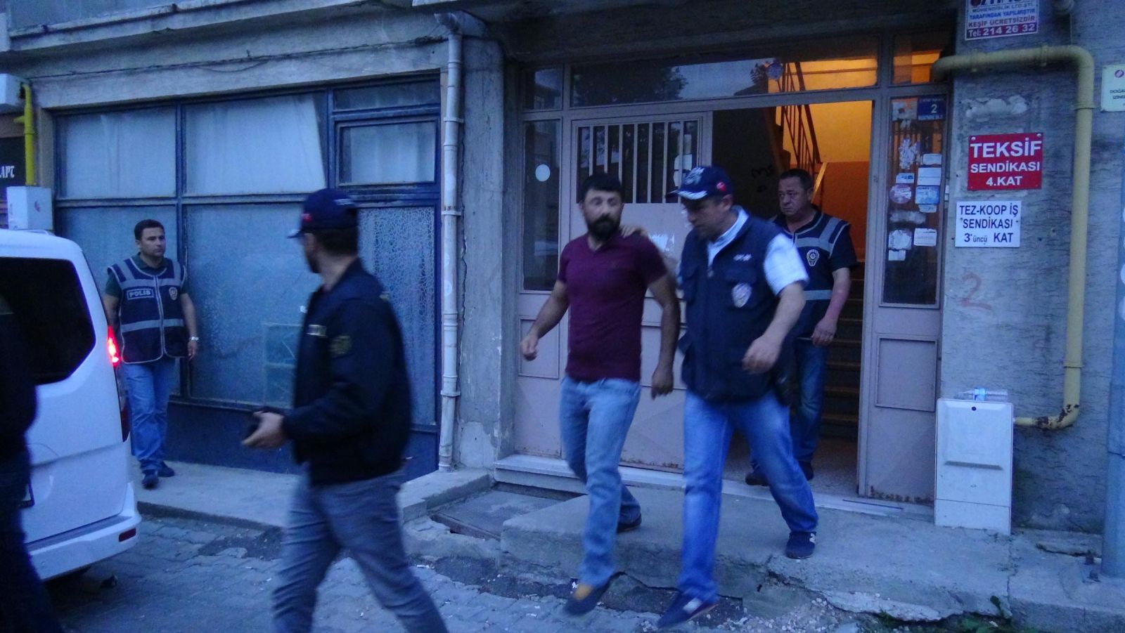 HDP Edirne İl Başkanlığında arama