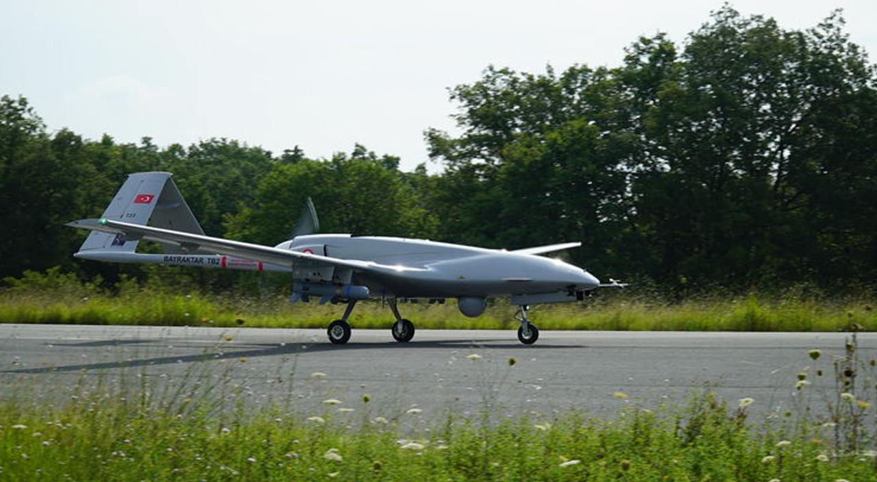 Bayraktar TB2 rekora doymuyor! Yarım milyon saatlik uçuşla havacılık tarihine geçti Bayraktar TB2 rekora doymuyor! Yarım milyon saatlik uçuşla havacılık tarihine geçti