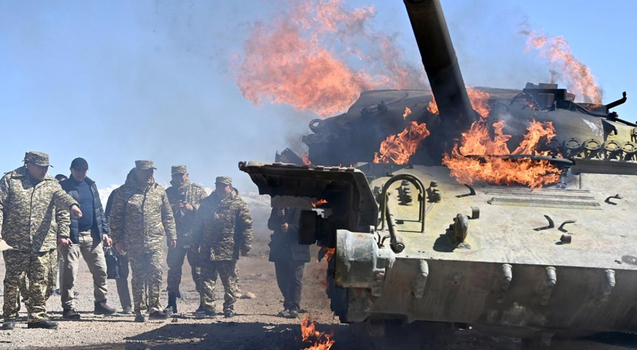 Kırgızistan, Türk SİHA'larını ilk kez kullandı: Bayraktar TB2 tam isabet vurdu