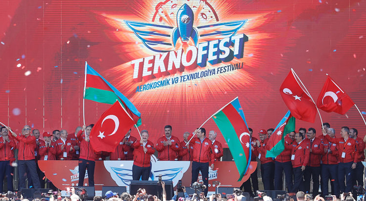 Selçuk Bayraktar kardeş ülke Azerbaycan'a seslendi: Türk uşakları neler başarabileceğini tüm dünyaya gösterecek Selçuk Bayraktar kardeş ülke Azerbaycan'a seslendi: Türk uşakları neler başarabileceğini tüm dünyaya gösterecek