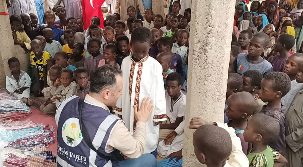 İhlas Vakfı'ndan büyük hizmet: “Yaradan’a kurban, yetimlere bayram” oldu