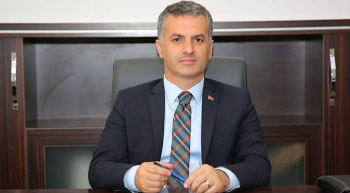 Yomra Belediye Başkanı'na saldıran zanlı yakalandı