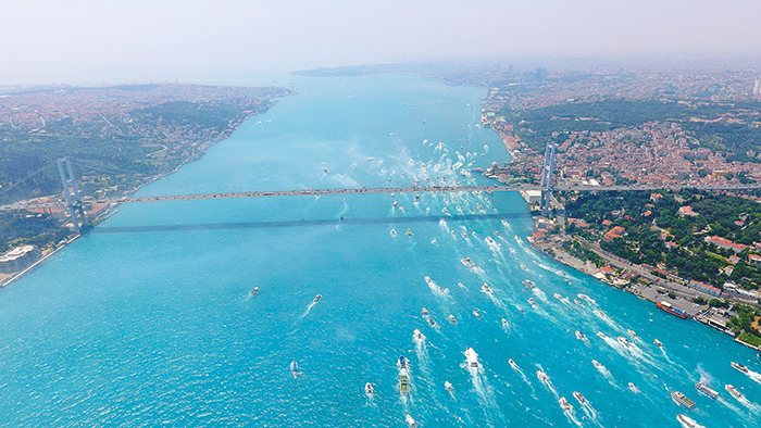 Demba Ba’dan tekbir ve üçlü