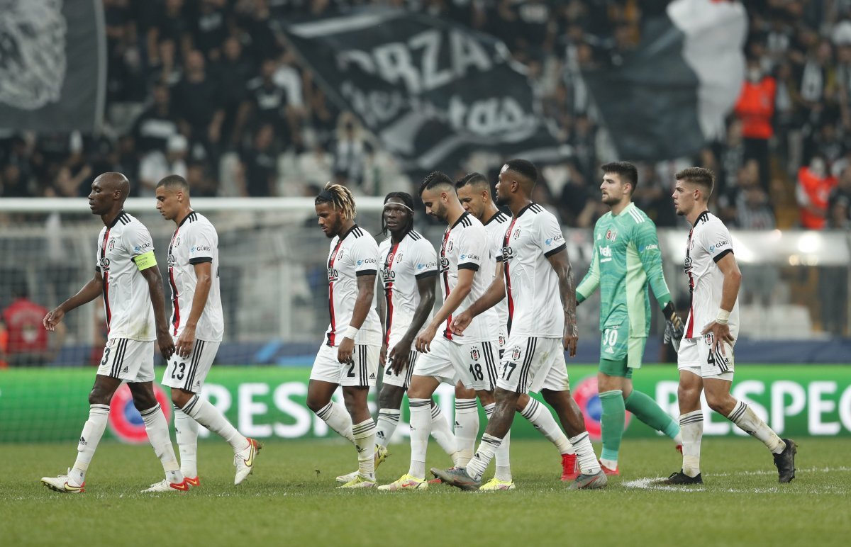 Beşiktaş, 11 eksikle Ajax deplasmanında | Muhtemel 11'ler Beşiktaş, 11 eksikle Ajax deplasmanında | Muhtemel 11'ler