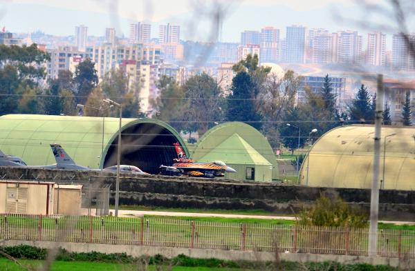 İncirlik'ten kaplan simgeli uçak havalandı