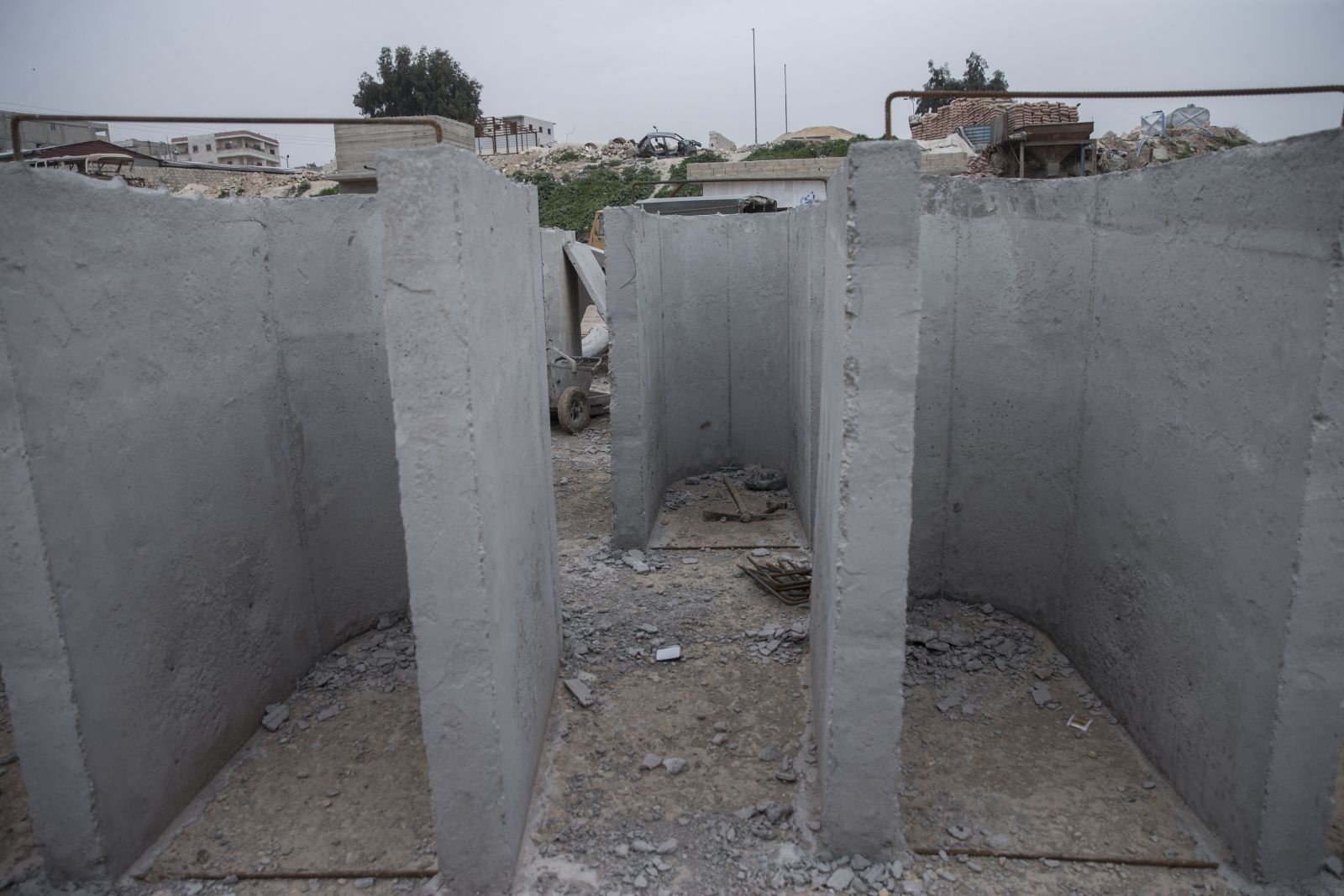 Afrin'de YPG'nin beton fabrikası bulundu