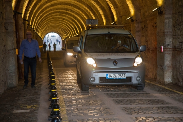 Beylerbeyi Sarayı Tüneli trafiğe açıldı